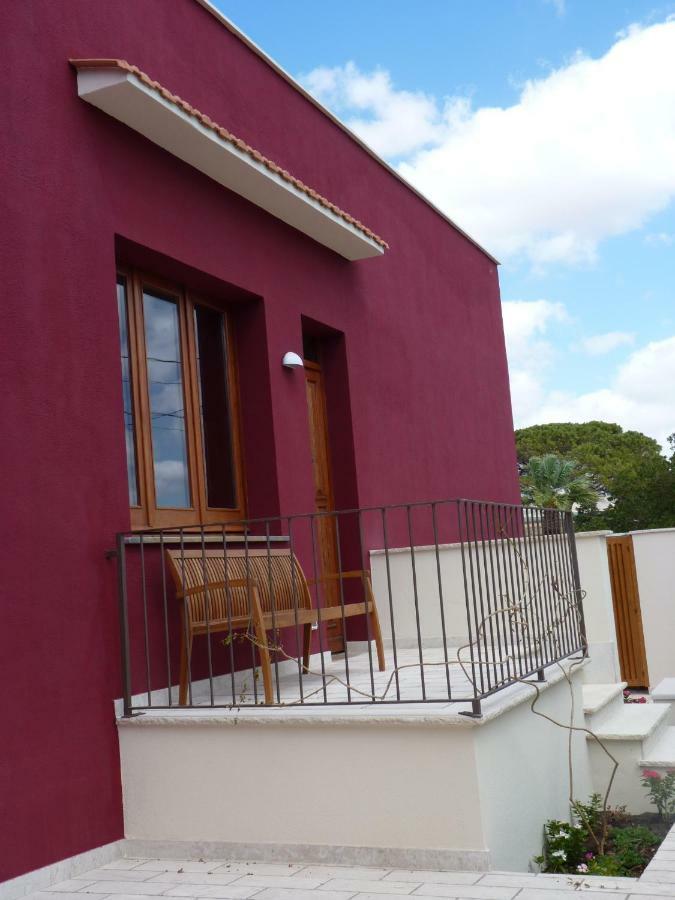 Casabettina Lägenhet Valderice Exteriör bild